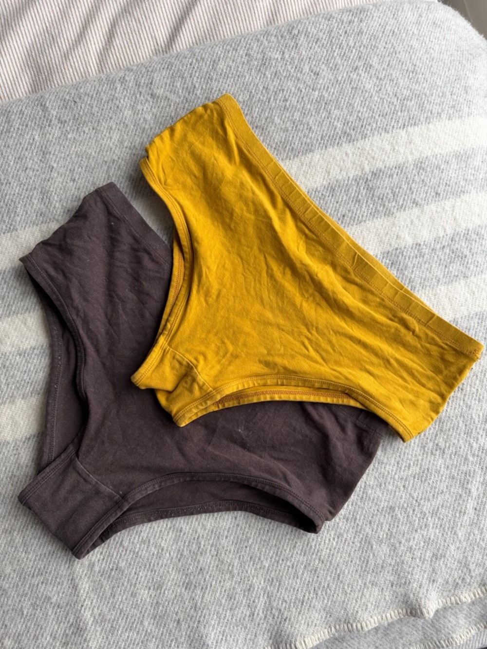 Set of 2- Jungmaven cotton briefs Brown and Mustard